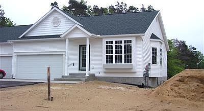 1st image of 2585 Shadow Pine Dr #106