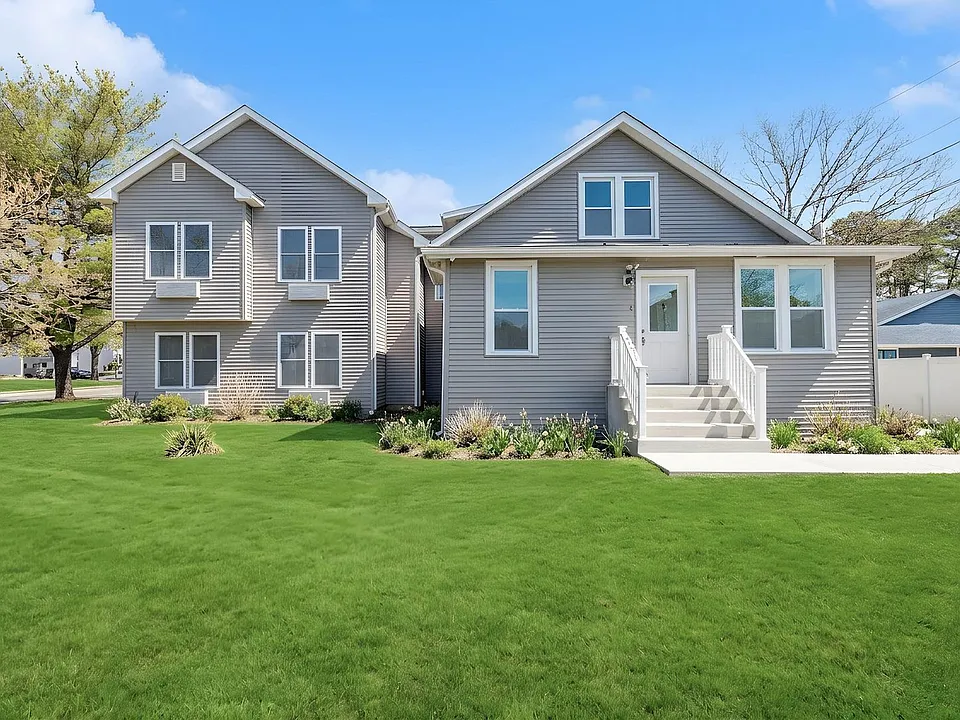 201 E White Horse Pike