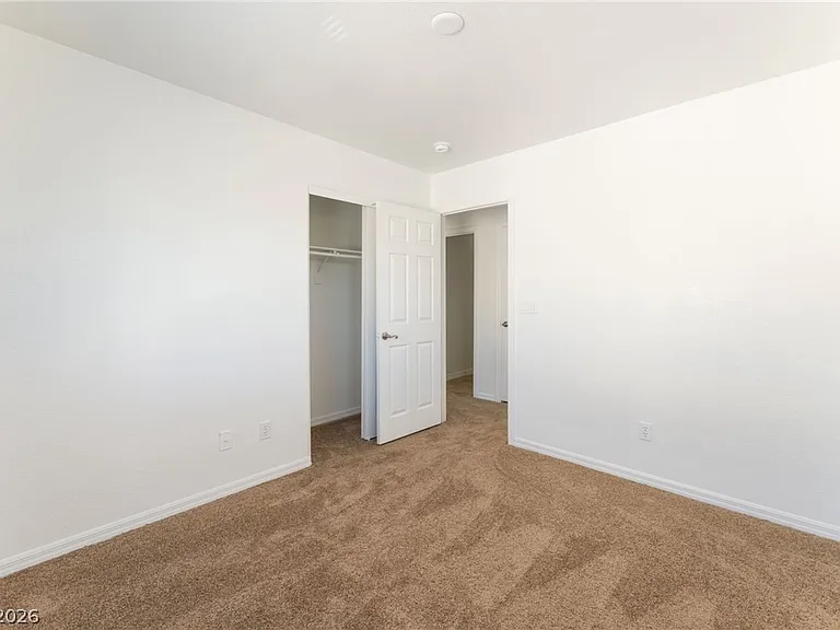 32 Rosa Rosales Ct — Photo 11