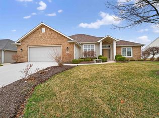 9822 Chadwick Ln, Fort Wayne, IN 46818
