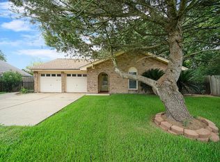 2719 7th Ave N, Texas City, TX 77590