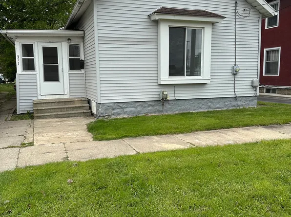 311 Quarry St #1, Jackson, MI 49201