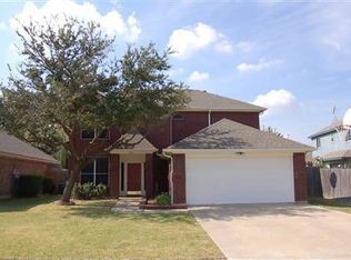 2104 Stoneridge Dr, Keller, TX 76248