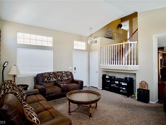 5th image of 2001 Smoketree Village Cir