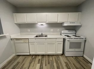 1406 Springmont Ln APT A, Charlotte, NC 28208
