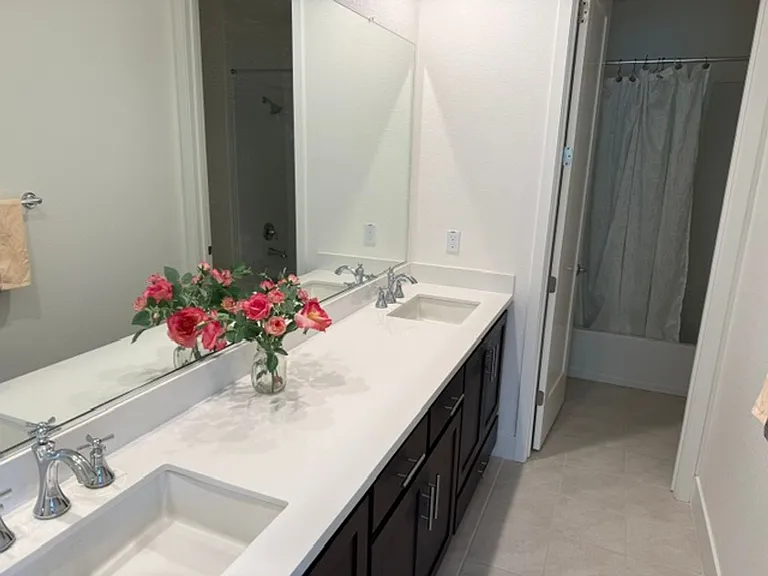 7219 Carneros Ln — Photo 9