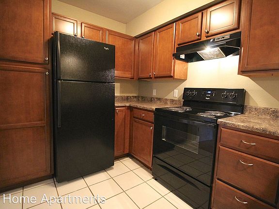 3rd image of 5936 Outlook St APT 204