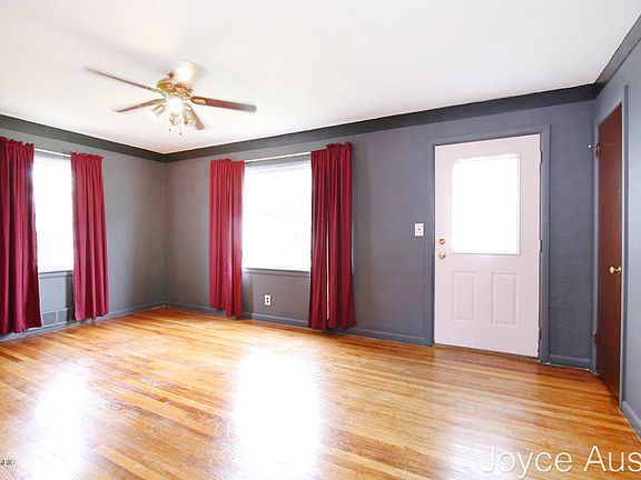 5th image of 2451 Glenbrook Ave SW