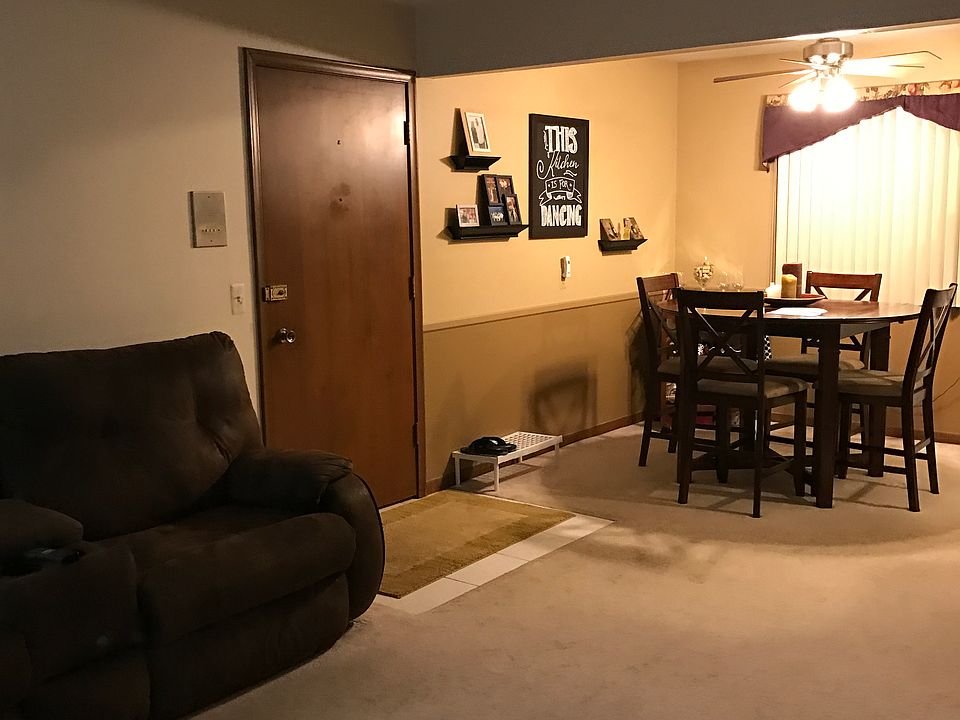 1st image of 32564 Harper Ave