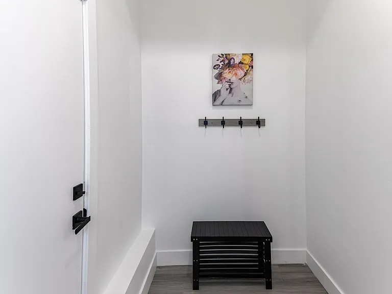 909 W Euclid Ave S #1 — Photo 9