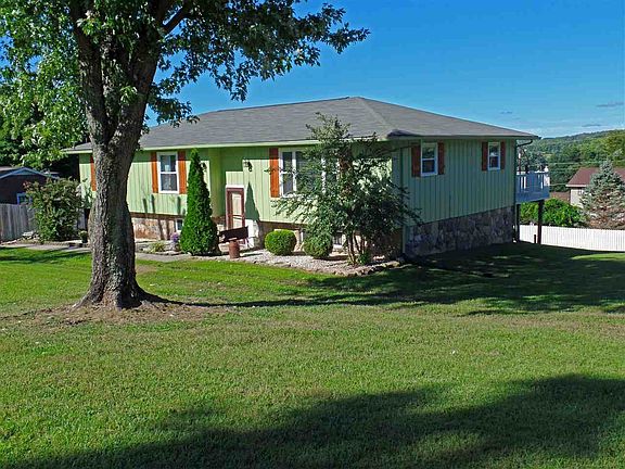 5th image of 1137 Clarence Ln