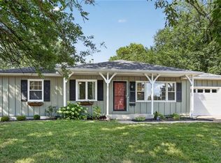 10006 W 91st St, Overland Park, KS 66212