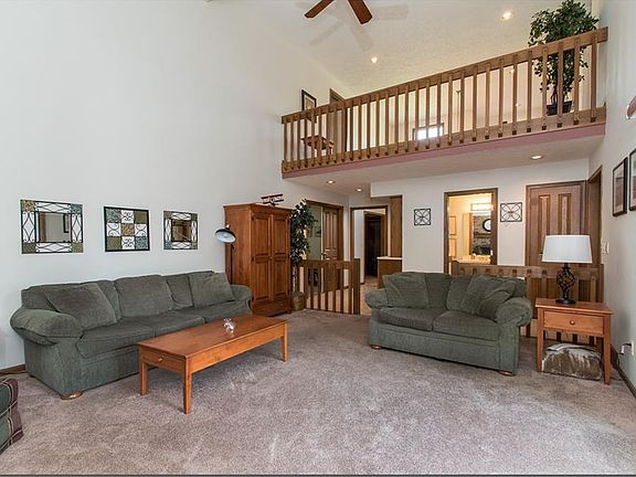 5th image of 605 Hanford Dr