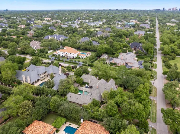 10095 Strait Ln, Dallas, TX 75229
