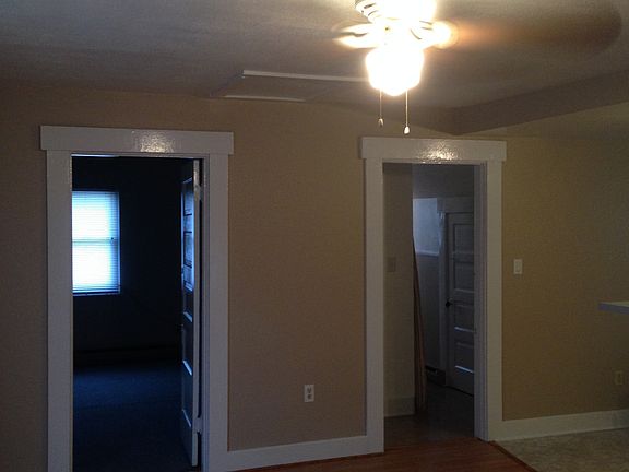4th image of 147 Gunckel Ave