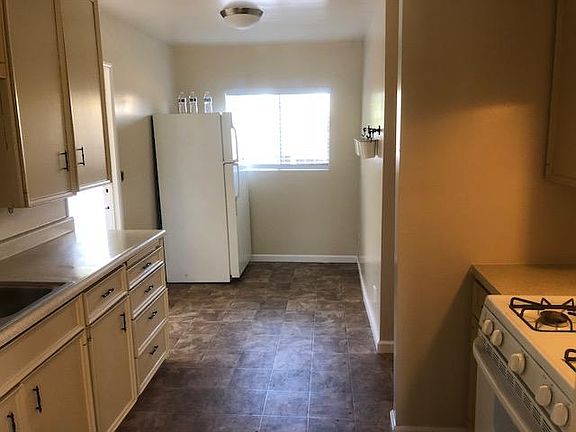 5th image of 6744 Solita Ave
