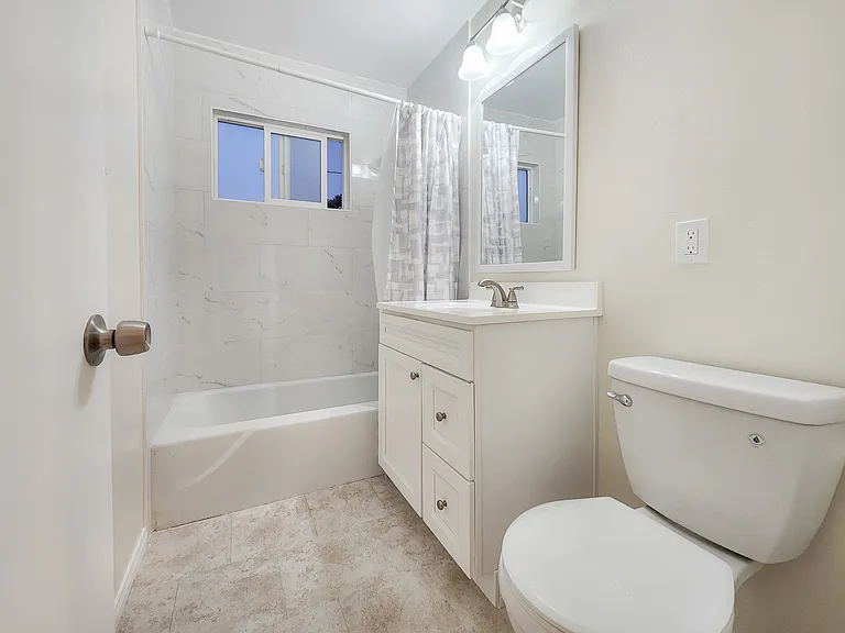 605 Penelope Dr — Photo 4