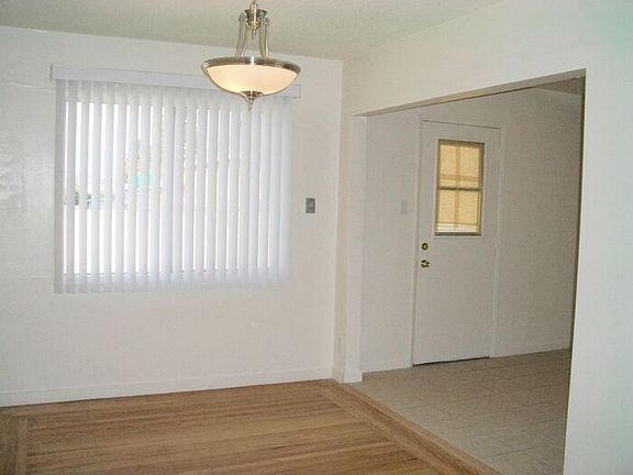 5th image of 22405 S Garden Ave