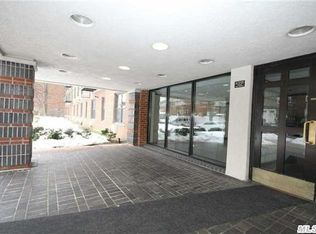 20910 41st Ave APT 1T, Bayside, NY