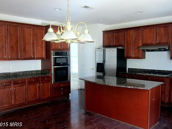 2nd image of 9211 Treasure Oak Ct