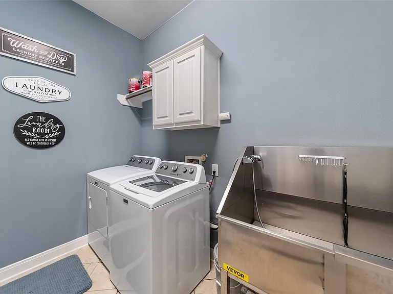 34 Danby Pl — Photo 35