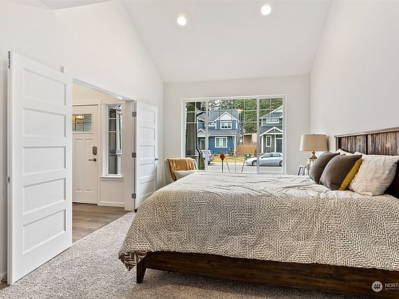 4th image of 16218 9th Avenue E #52
