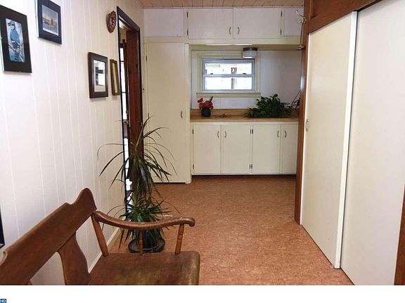 4th image of 31 Cannon Ln