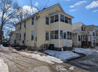 68 Battey St, Putnam, CT 06260