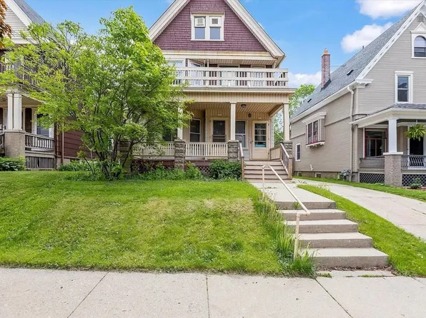 2858 N Murray Ave #2858, Milwaukee, WI 53211