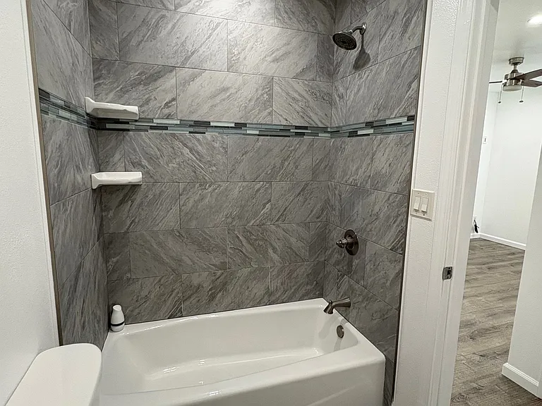 Bathroom/Shower
