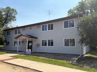 700 Washington St APT 8, Bruce, SD 57220