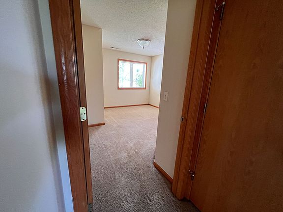 5th image of 309A Williamsburg Pl