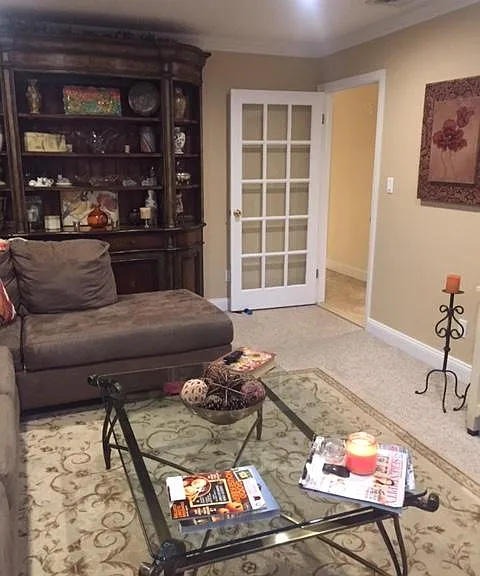 Meadow Ln — Photo 11