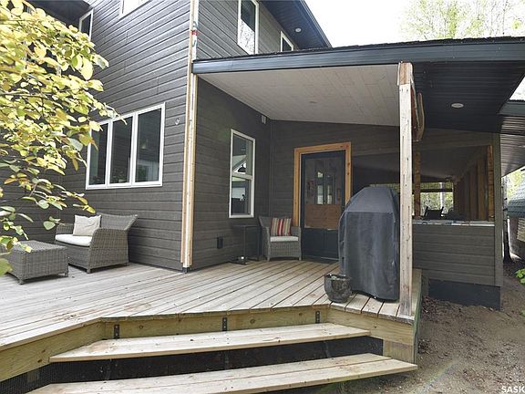 5th image of 213 Birch AVENUE