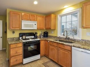 101 Sparks St #3, Lowell, MA 01854