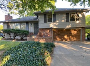 326 N Webster St, Nevada, MO 64772