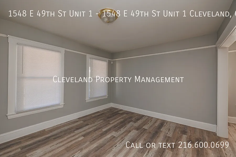 East Side Cleveland Duplex *$300 off first month's rent special!* — Photo 4