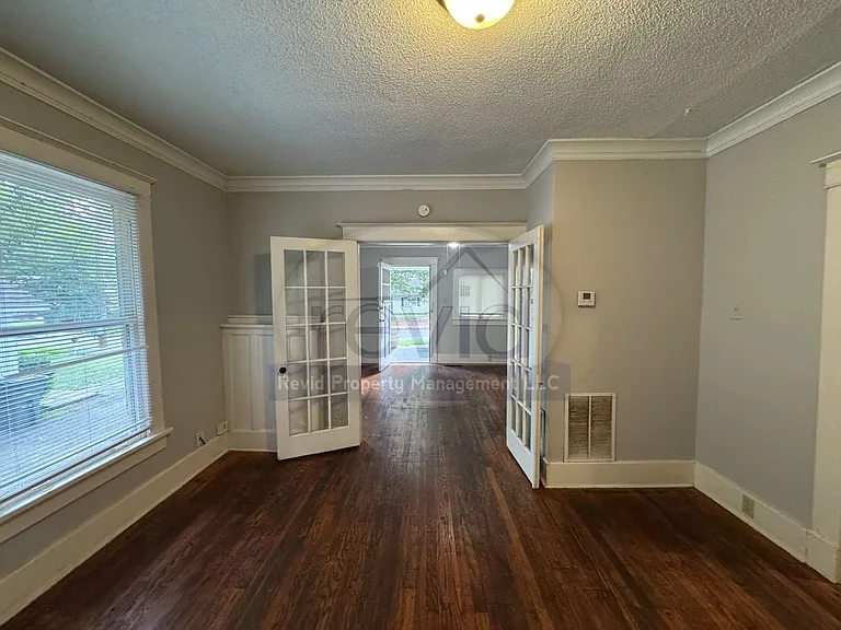 3665 Spottswood Ave — Photo 18