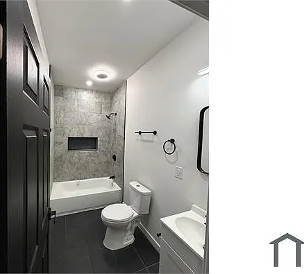 2 bed, $1,300 — Photo 3