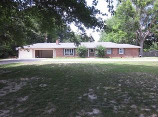 27627 Highway 442, Schlater, MS 38952