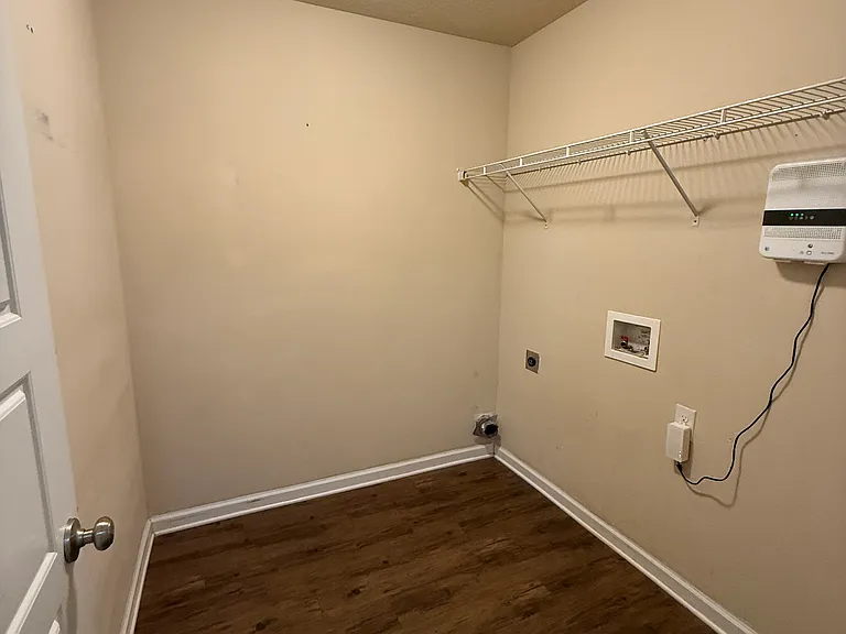 2532 Raspberry Ln — Photo 3