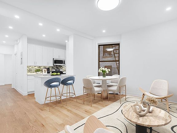 2nd image of 302 W 79th St APT 2C