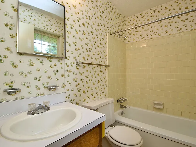 1109 Drew Ln — Photo 15