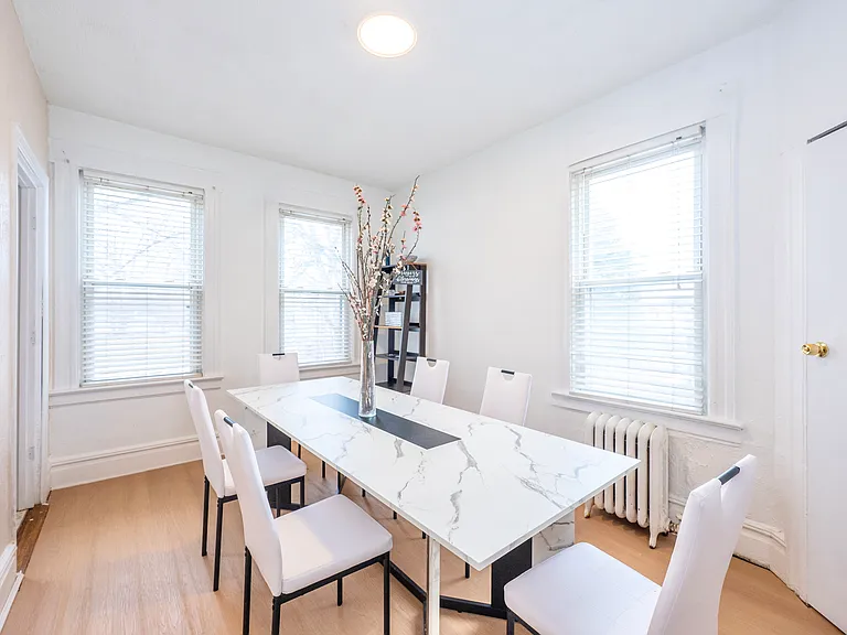 45 Essex Ave — Photo 8