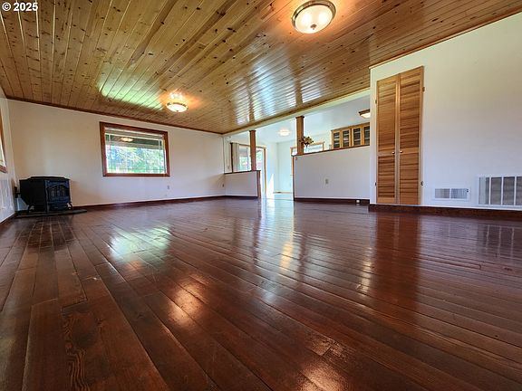 4th image of 92920 Cape Blanco Rd