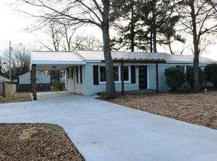 506 Puritan Ave, Muscle Shoals, AL 35661