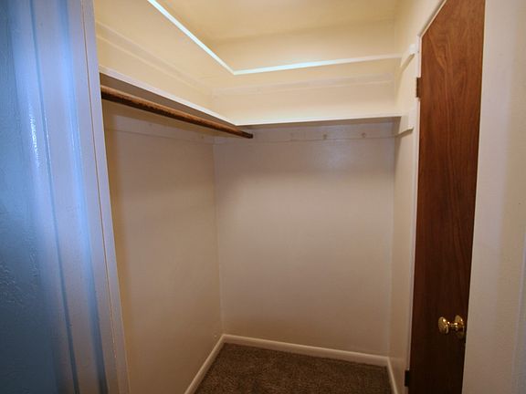 2nd image of 1435 N Pearl St #D4785d0b9