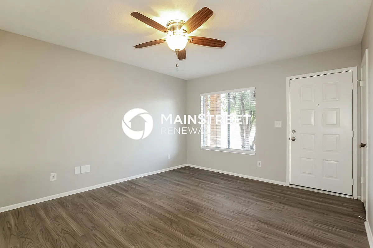 Living Room - 16446 N 62nd Ave