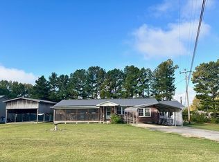 1994 Burgess School Rd, Cookeville, TN 38506