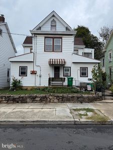 410-412 N Pitt St, Carlisle, PA, 17013